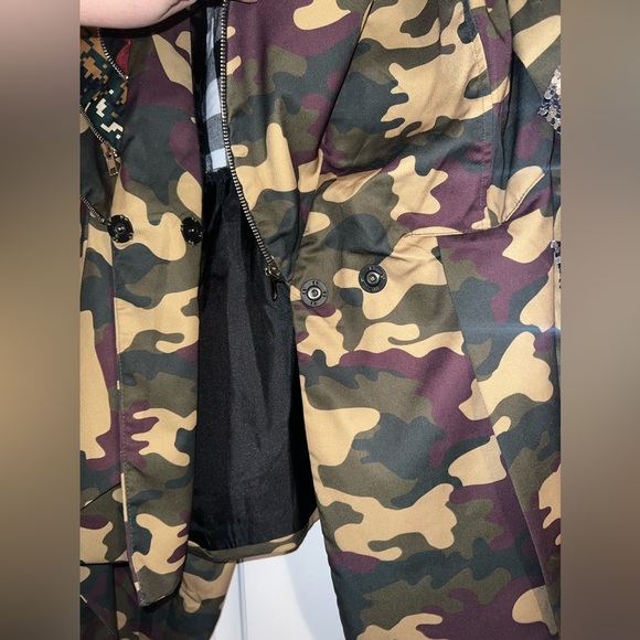 Asymmetrical Camo, Plaid, & Sequins Jacket - Picture 8 of 10